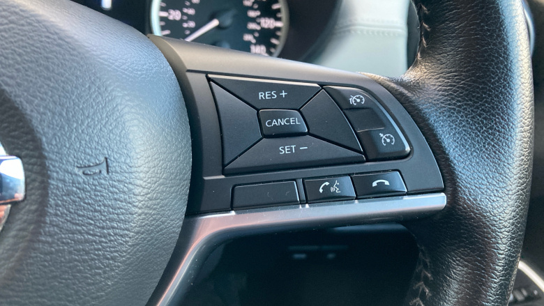 Nissan Micra 0.9 IG-T Tekna 5dr Petrol Hatchback